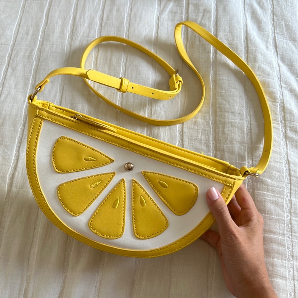 Lemon Purse 🍋